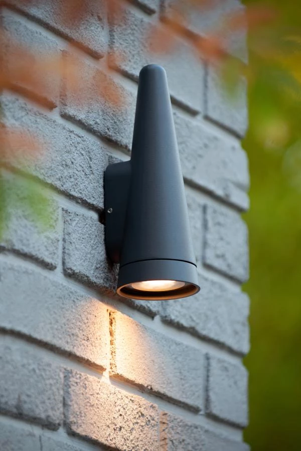 Lucide WIZARD - Wall light Indoor/Outdoor - LED Dim. - 1xGU10 - IP54 - Anthracite - ambiance 1